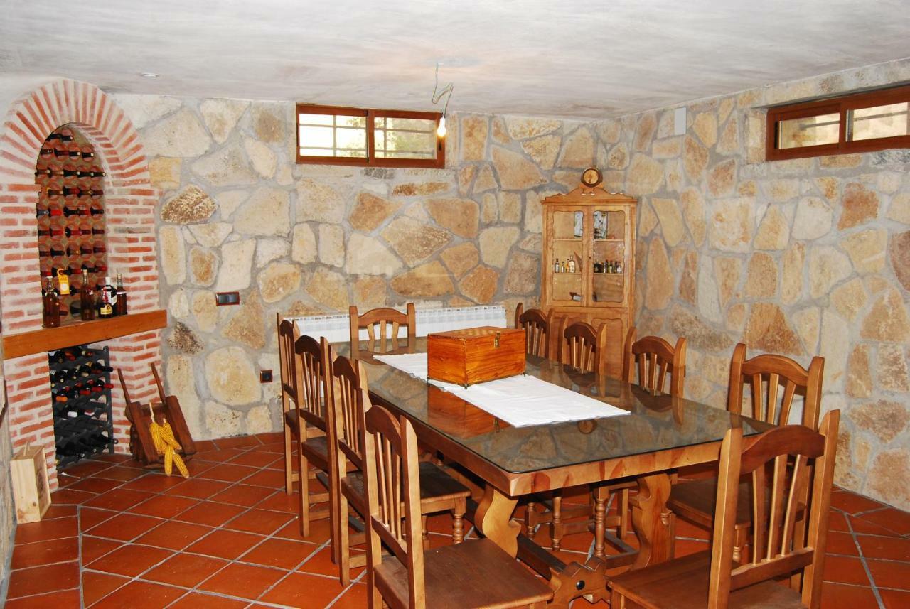Casa Rural La Gabina Munogalindo Bagian luar foto