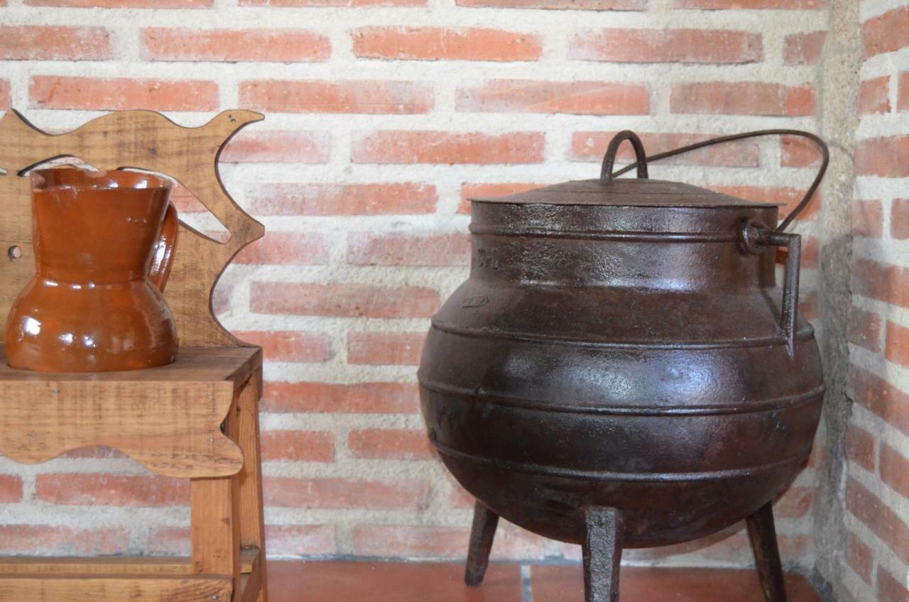Casa Rural La Gabina Munogalindo Bagian luar foto